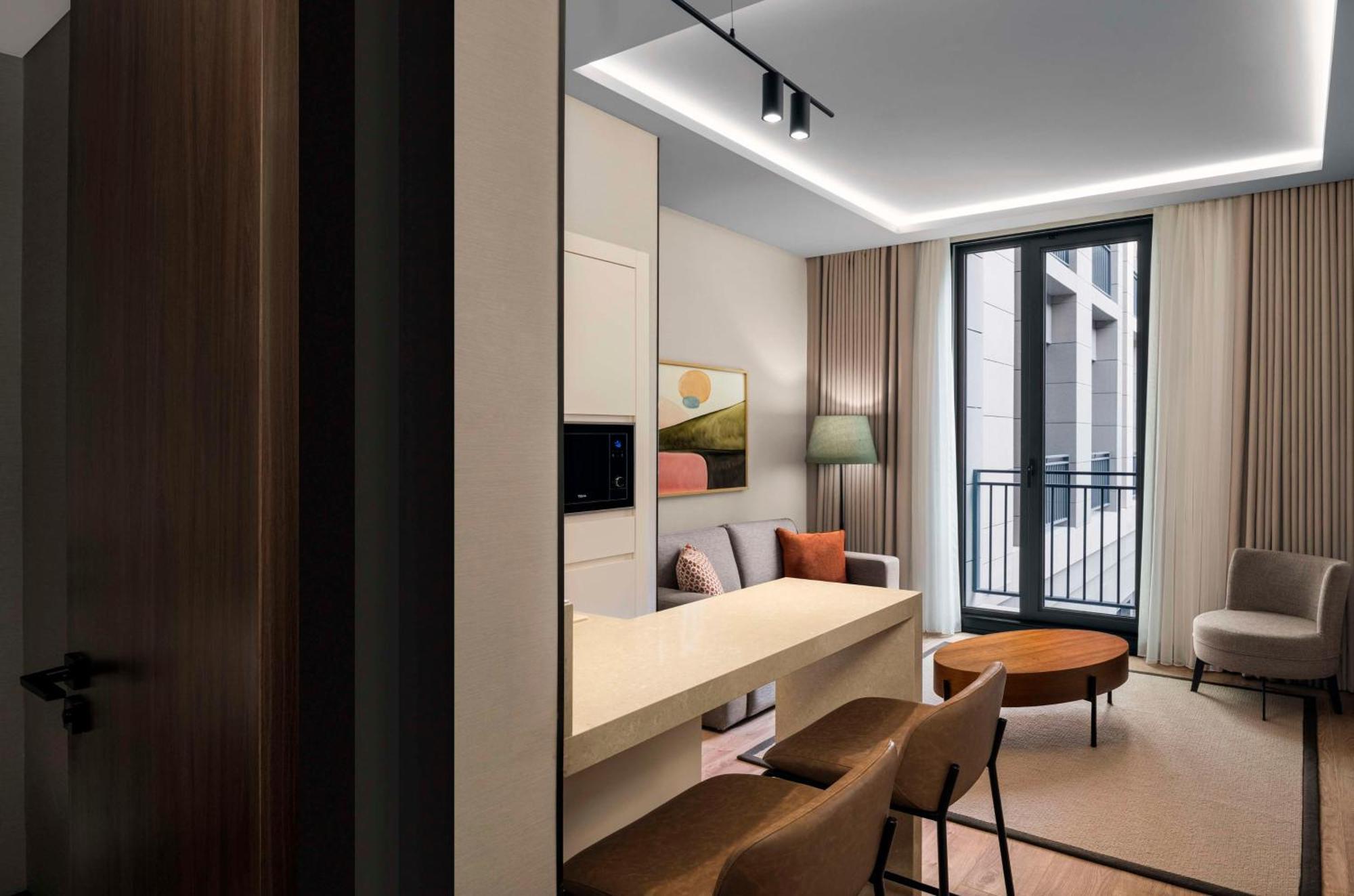 Altunizade Suites Istanbul, Curio Collection By Hilton Экстерьер фото