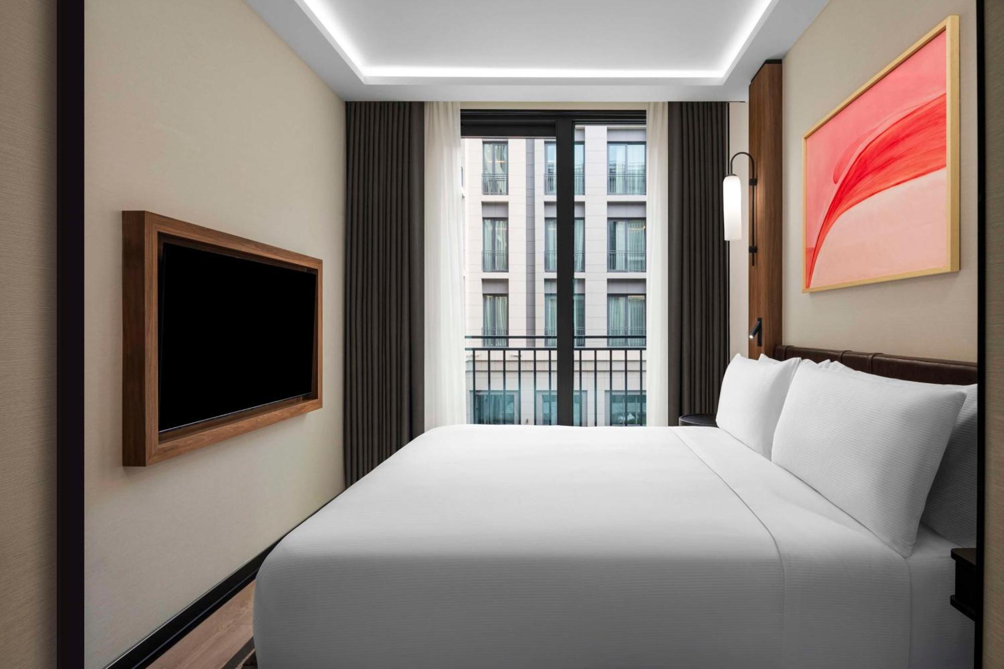 Altunizade Suites Istanbul, Curio Collection By Hilton Экстерьер фото